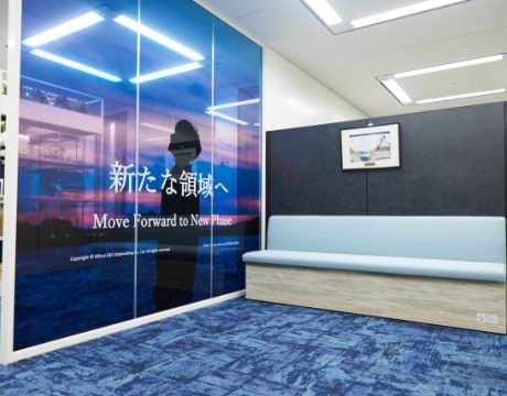 台場本社 エントランス