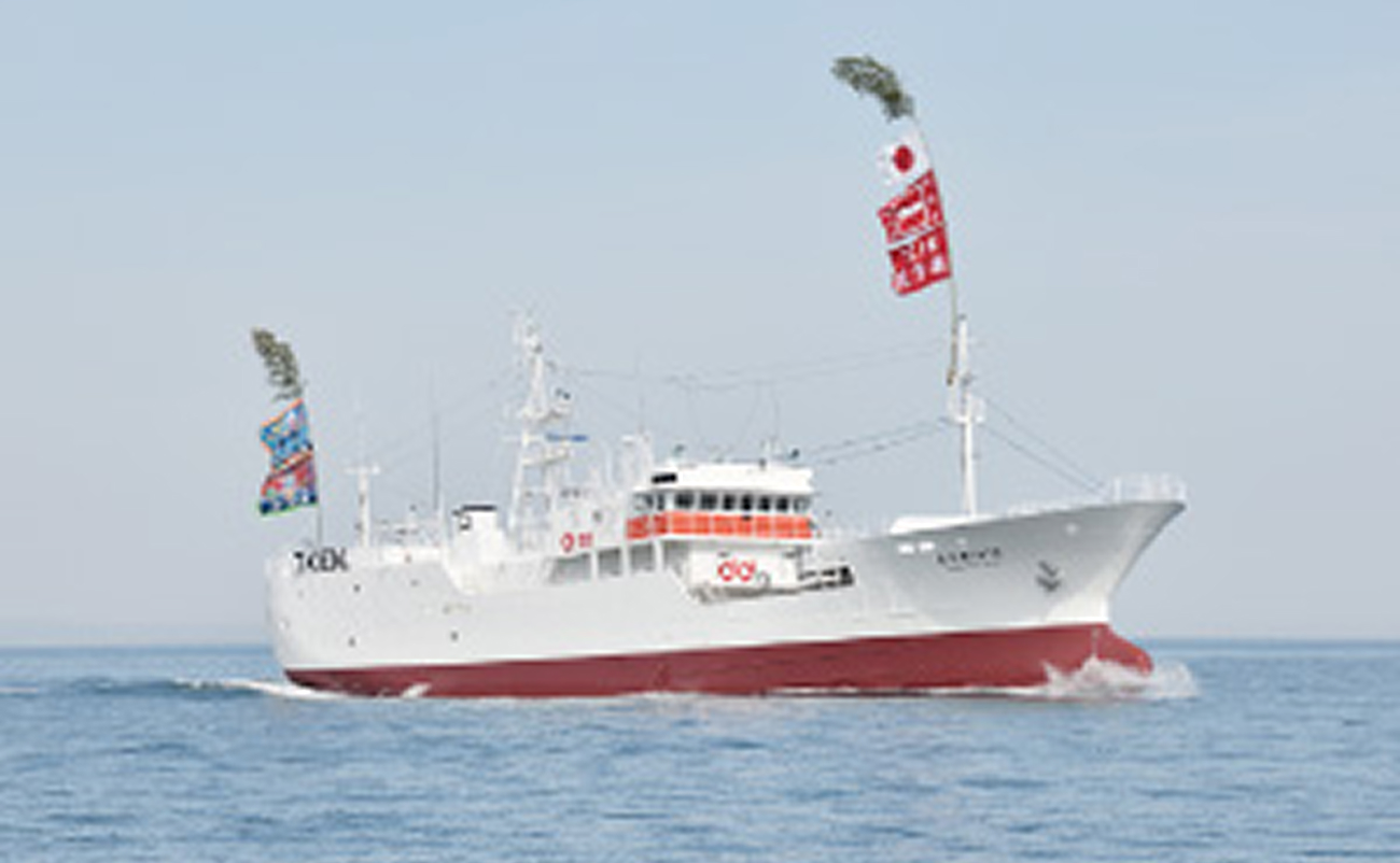 鮪延縄漁船「第127勝栄丸」
