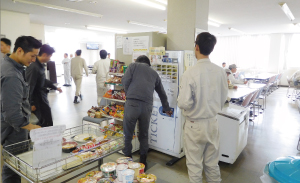 ある日の新潟造船