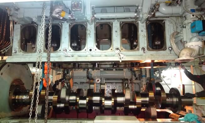 Crankshaft replacement (Container carrier)