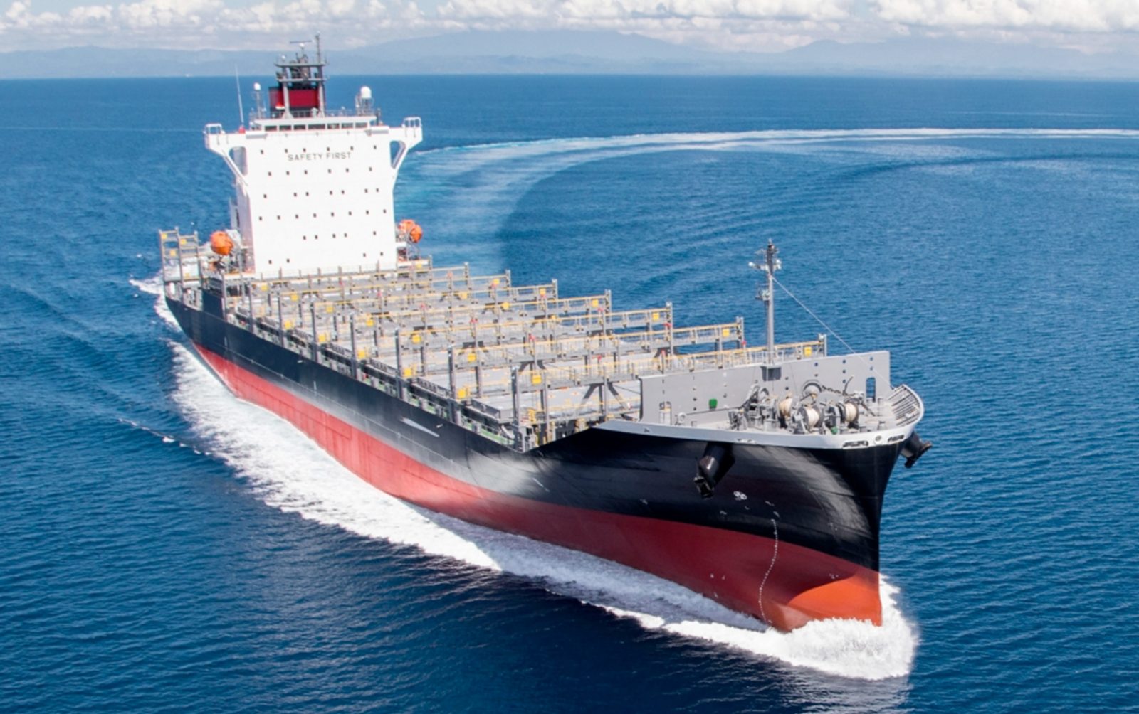 1,944TEU Type Container Carrier