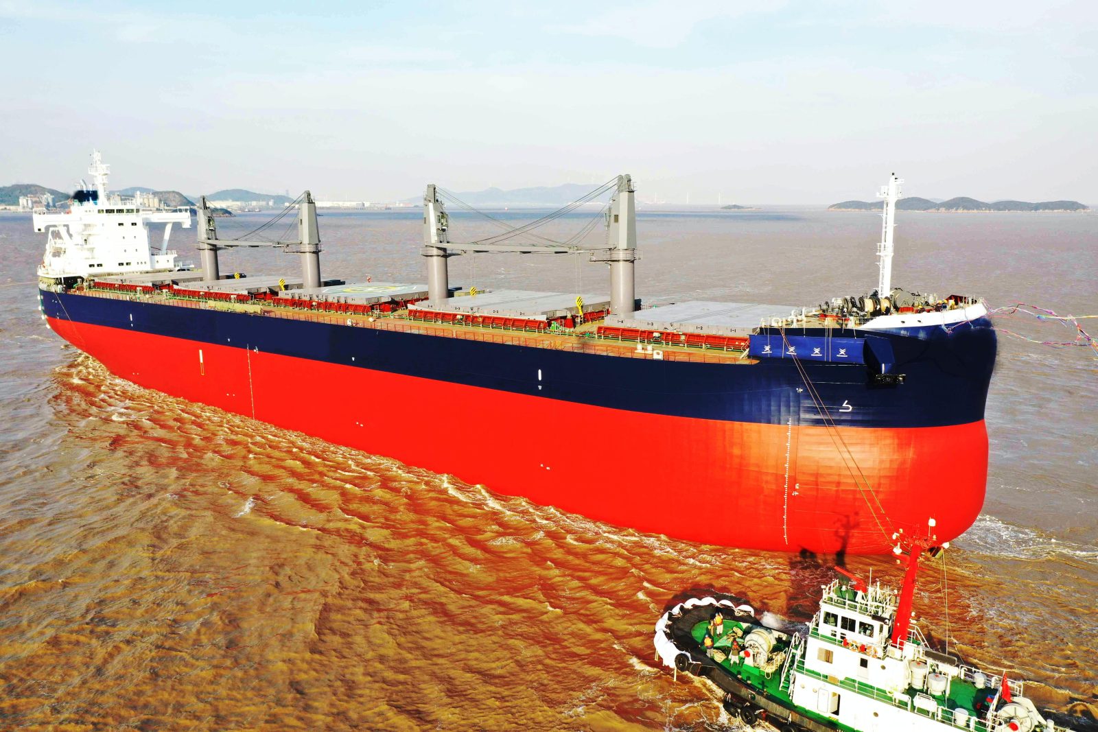 常石造船の中国拠点、TESS66 AEROLINEを竣工|常石造船株式会社